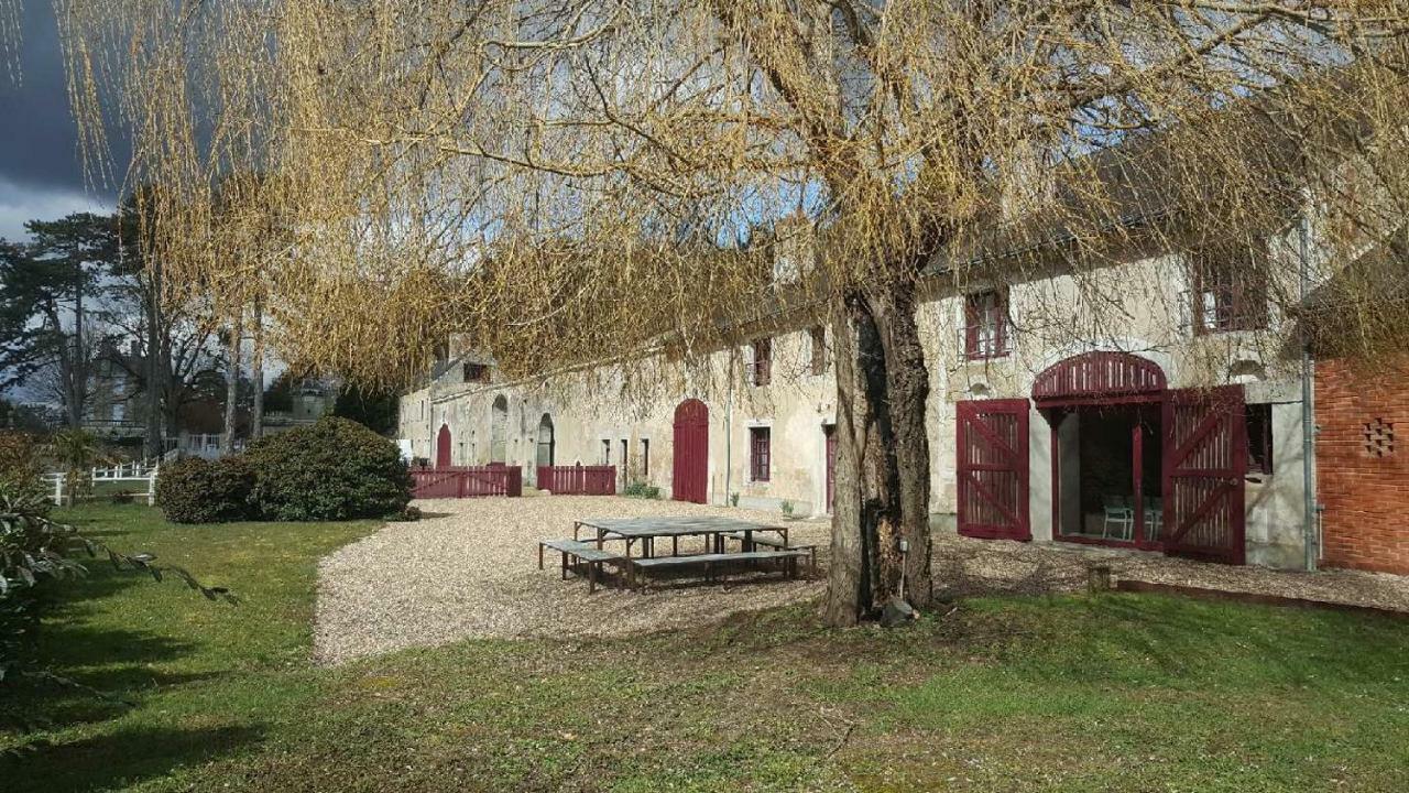 Gite Familial Chateau La Roche Racan Saint-Paterne-Racan Dış mekan fotoğraf